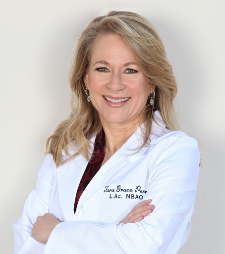 Dr Tara Perry