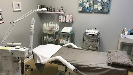 Andrea's Esthetics @ Salon Society