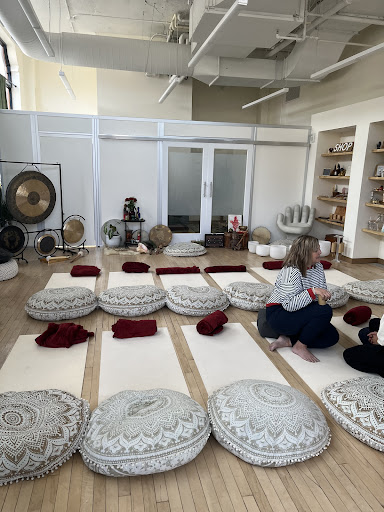 Hive Holistic Center