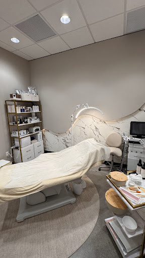 Aura Aesthetics - Facial Spa, Beauty Salon, Spa, Medical Spa, Skin Care Clinic, Waxing Hair Removing Service, Sugaring, more