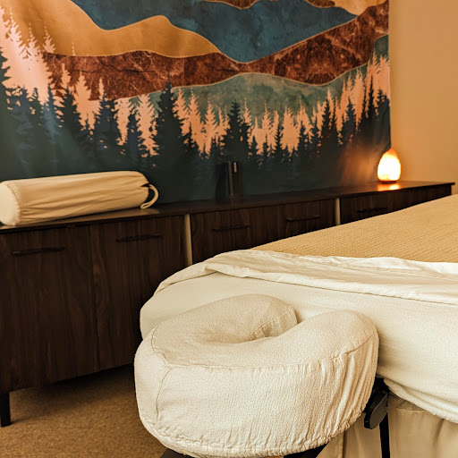 Holistic Bodyworks & Coaching