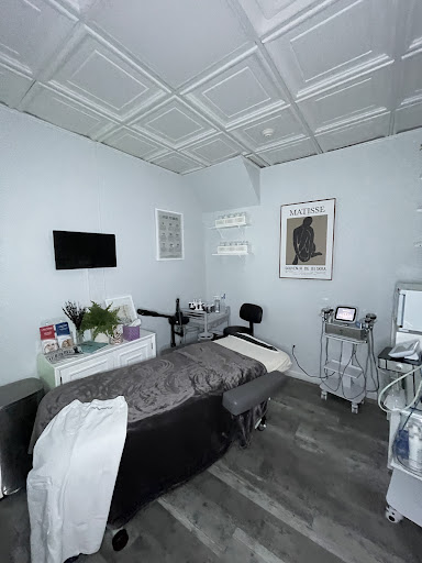 Fond & Faye Medical & Wellness Spa