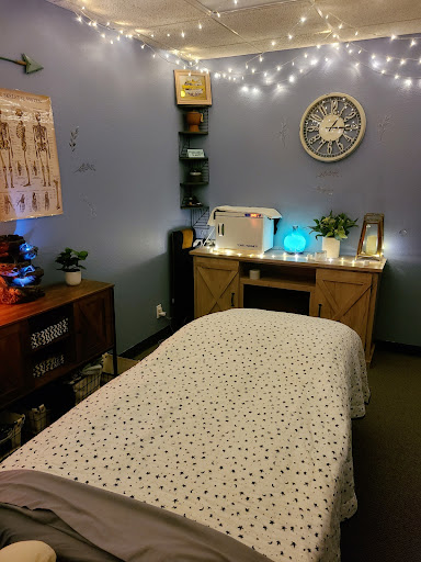 Zen Den Massage Therapy- Marisa Nelson