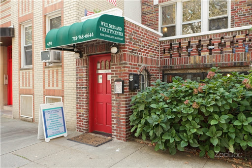 Clinical Nutrition and Chiropractic (Brooklyn Integrative Health Care)