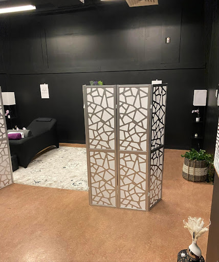 Lotus Essentials Massage and Wellness