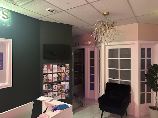 Diversions Medspa & Wellness
