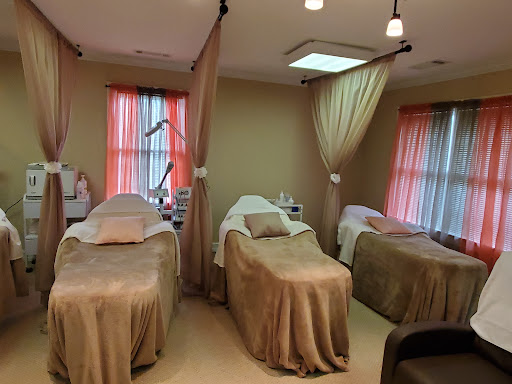 Aesthetics M.D. Luxury Day Spa and Headspa