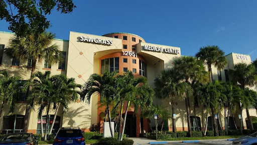 Dr. Johanna Nazzar at Broward Acupuncture & Holistic Medicine