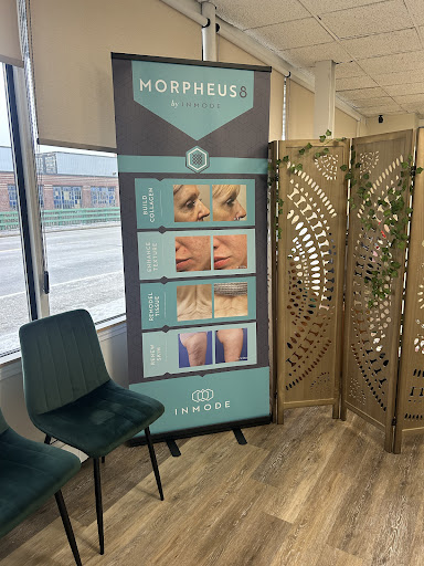 Dee Luxe Medical Health and Wellness