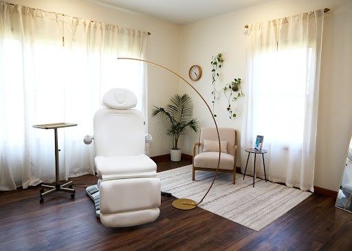 Eterna Beauty & Wellness