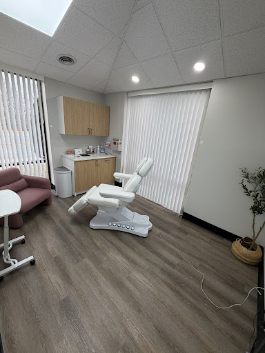 Charm Medical Aesthetics and Weight Loss