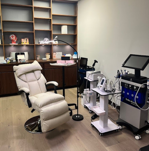 Gretchen Caldwell NP Integrative Aesthetic Wellness
