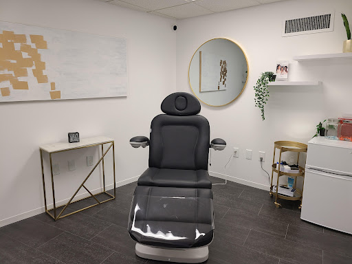 Custom Beauty Med Studio